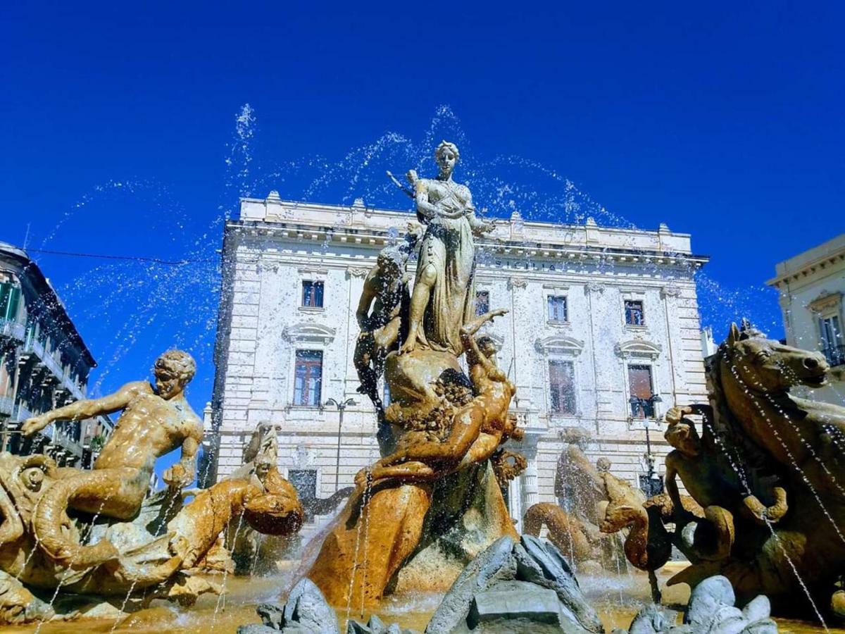 Apartmán Dimora Modestina Syracuse Exteriér fotografie